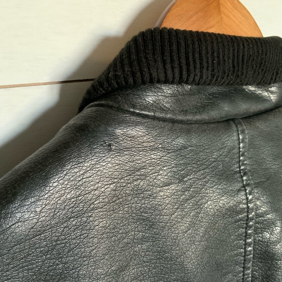 LEVI’S vintage black faux leather trucker motorcycle jacket zippers - Picture 8 of 16